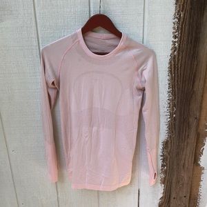 Lululemon Athletica longsleeve running top - pink